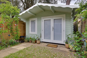 Log Cabin- click for photo gallery